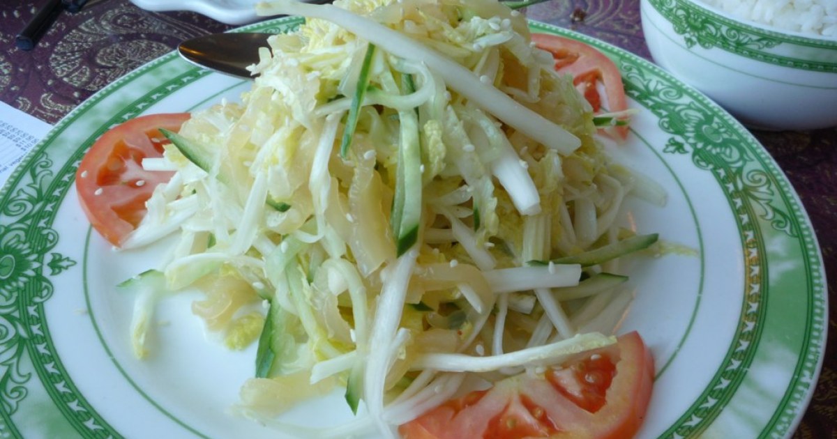 Jellyfish salad recipe with cabbage and cucumber